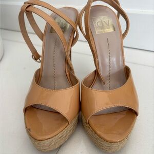 Dolce Vita Women's Nude Heels